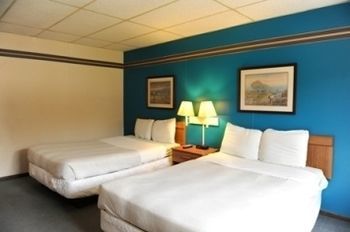 Americas Best Value Inn Story City Bagian luar foto
