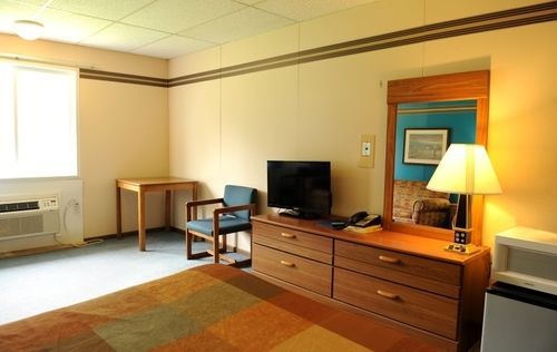 Americas Best Value Inn Story City Bagian luar foto